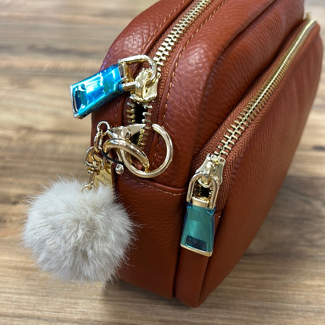 Pom Pom Bag Leather Light Brown