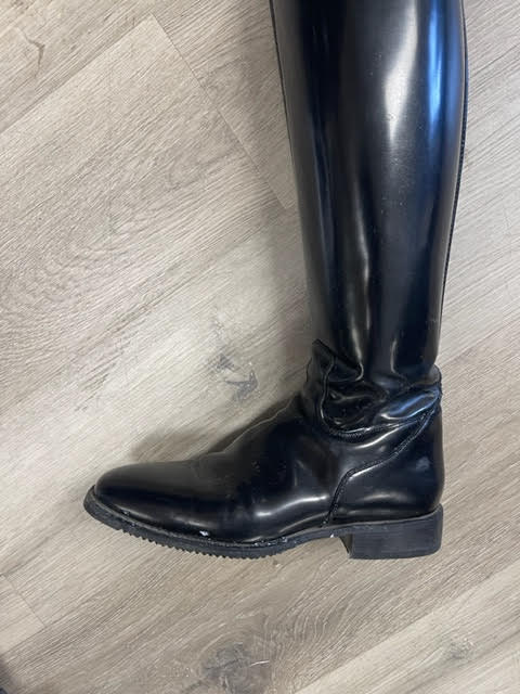 De niro 2025 boots second hand